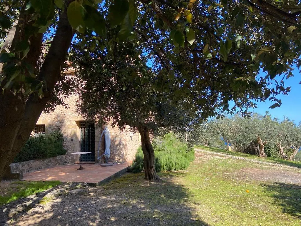 The Ancient Sicilian House Near Zingaro Reserve Scopello Скопелло